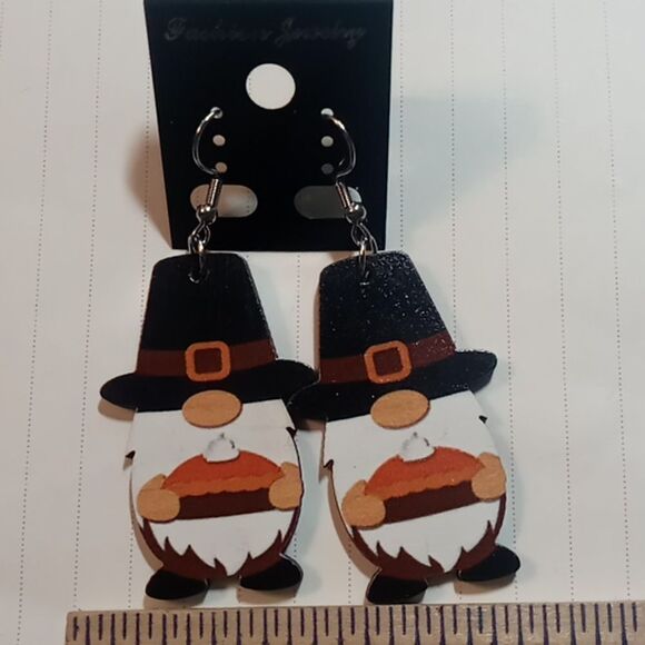 Pumpkin pie gnome earrings - Picture 1 of 4